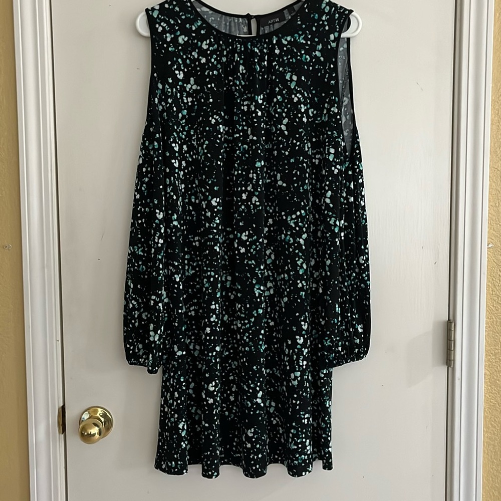 Apt 9 Black/Green Cold Shoulder Dress - Size L